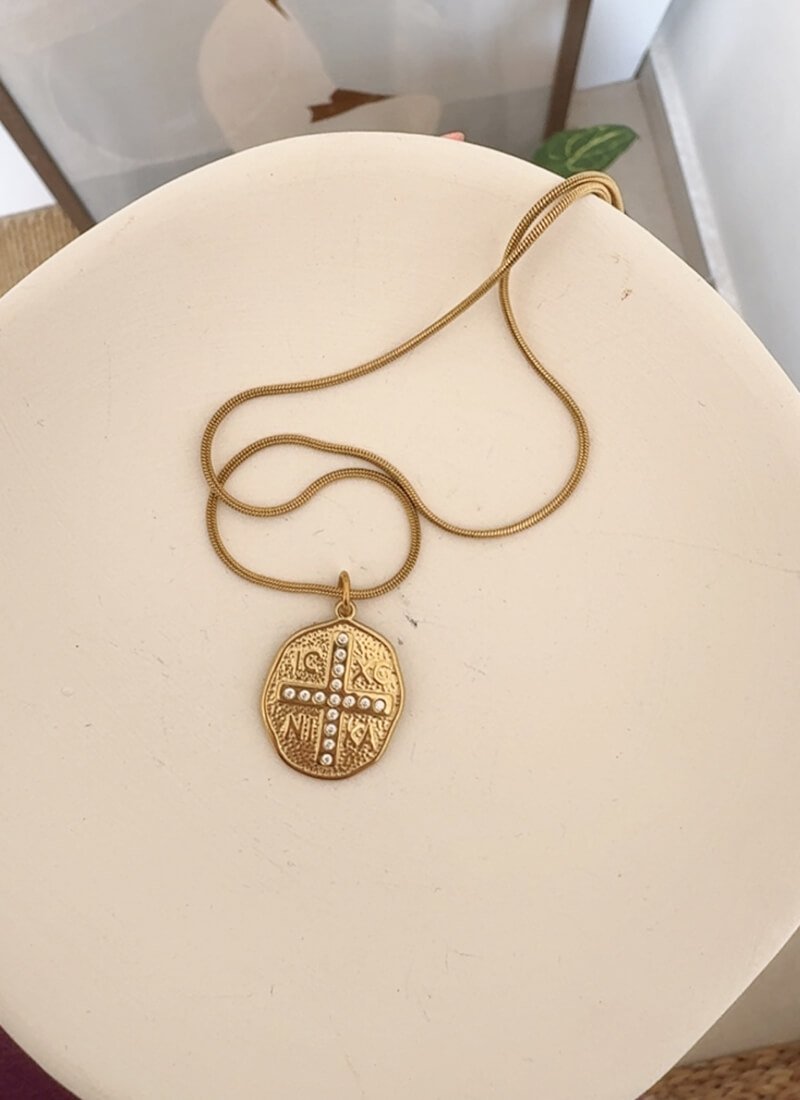 FILAKTO NECKLACE