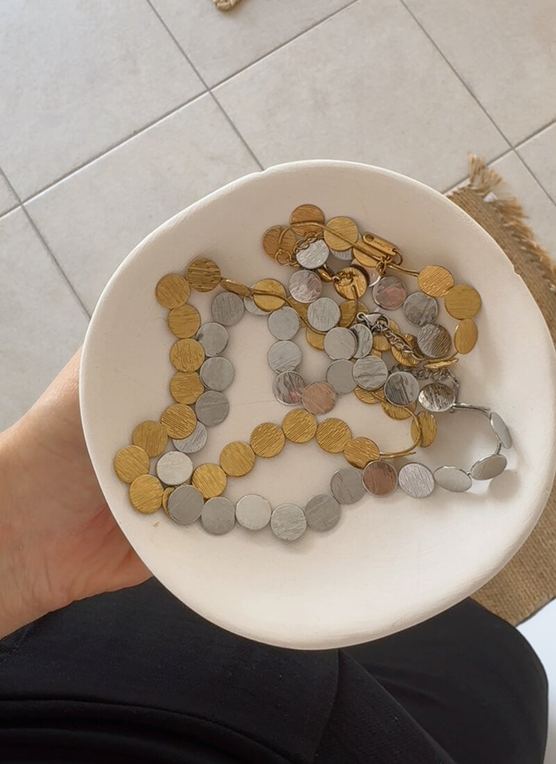 VINTAGE NECKLACE
